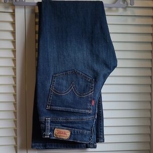 Like New Levi's 524 Sz. 5 S/C